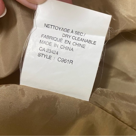 Vintage trench coat with rain guard - Picture 11 of 12